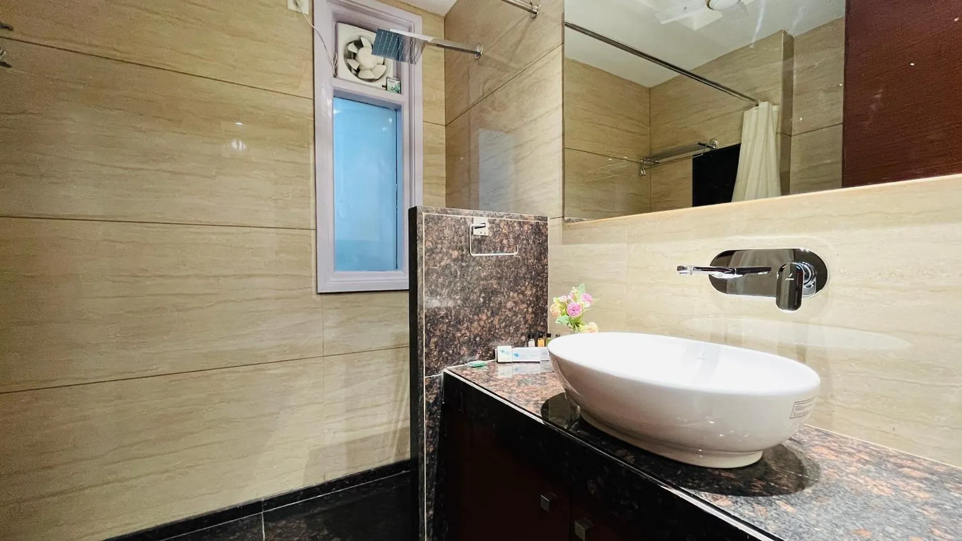 Olive Service Apartments Dlf Galleria Gurgaon
